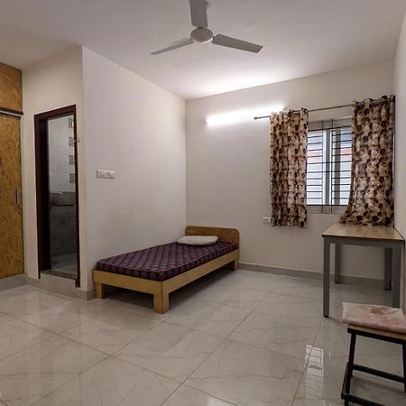 A Pousada Ashraya Bangalore Exterior foto