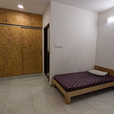 A Pousada Ashraya Bangalore Exterior foto